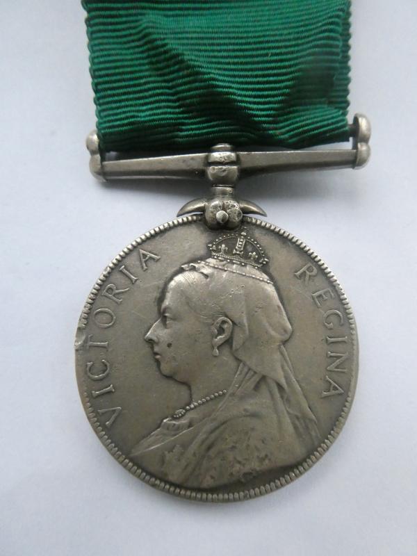 VOLUNTEER FORCE LONG SERVICE MEDAL TO QR MR SGT HOLT-LANC REGT