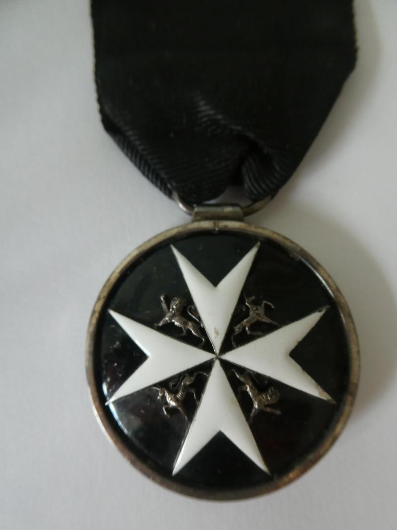 ORDER OF ST JOHN-SERVING BROTHERS BREAST BADGE-ENGRAVED TO ETOUGH-