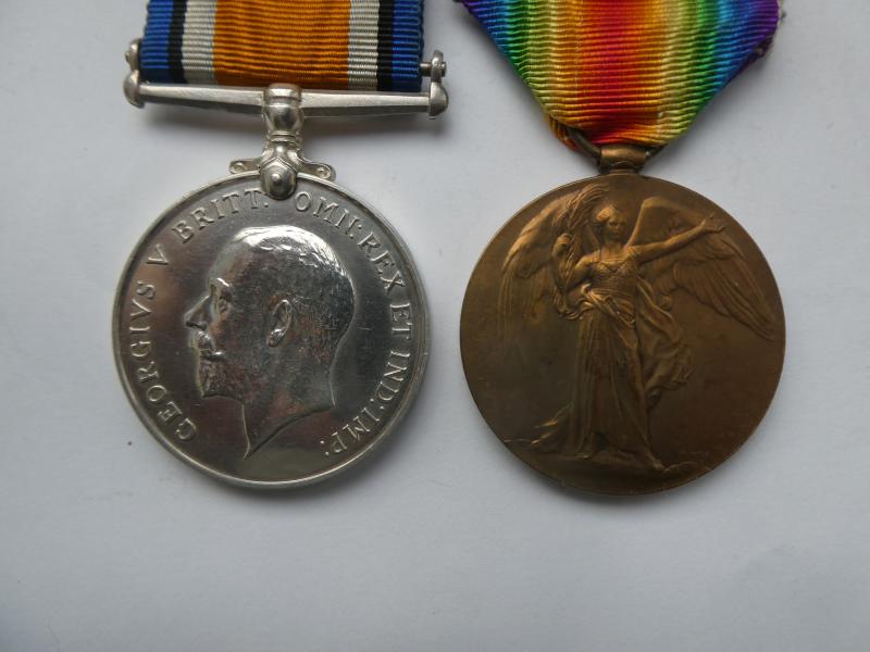 BRITISH WAR AND VICTORY MEDALS- TO 2 LIEUT VIVIAN VERE WILLIS-KING EDWARDS HORSE AND TANK CORPS