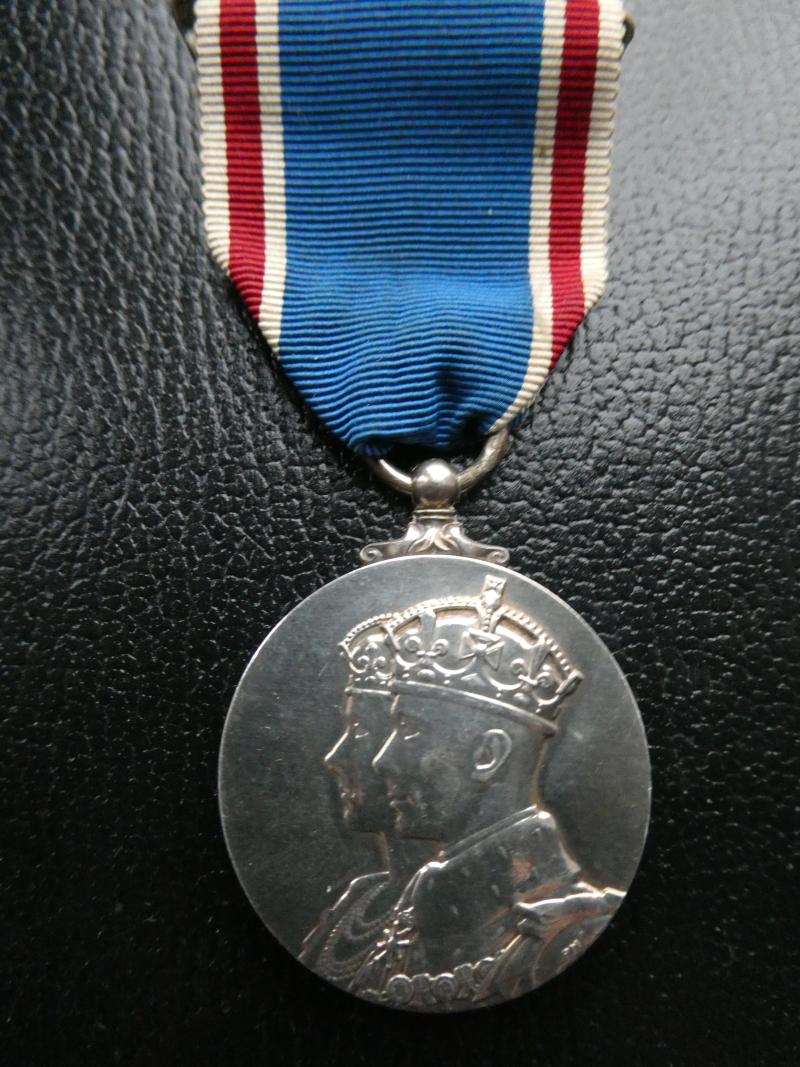1937 CORONATION MEDAL