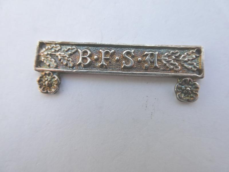 ORIGINAL SCROLLED ORNATE TOP SUSPENSION CLASP FOR THE BRITISH FIRE SERVICES ASSOCIATION MEDAL