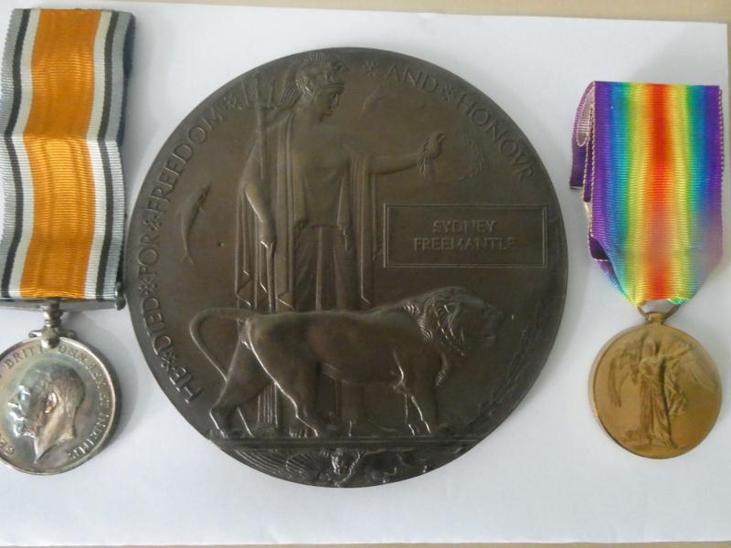 BRITISH WAR AND VICTORY MEDALS-BRONZE MEMORIAL PLAQUE-TO SYDNEY FREEMANTLE- EAST KENT REGT-KILLED IN ACTION ON 3RD JULY 1916 WITH THE 6TH BATTALION